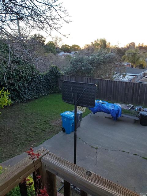109 Whitecliff Dr, Vallejo, CA 94589 photo 7