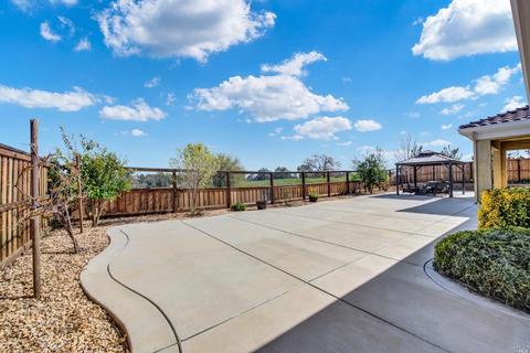 702 Elderberry Loop, Vacaville, CA 95688 photo 63