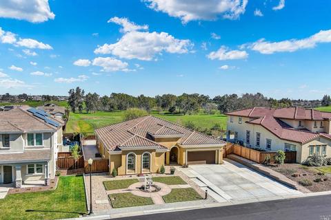 702 Elderberry Loop, Vacaville, CA 95688 photo 3