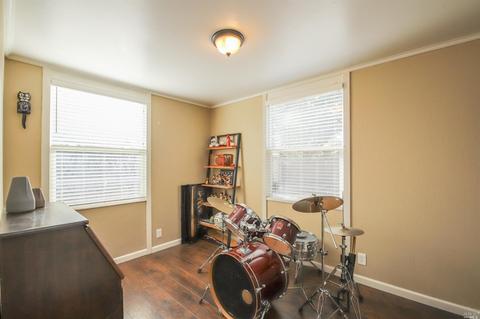 125 Fairview Ave, Vallejo, CA 94589 photo 21