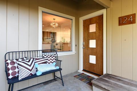 124 Montecito Blvd, Napa, CA 94559 photo 2