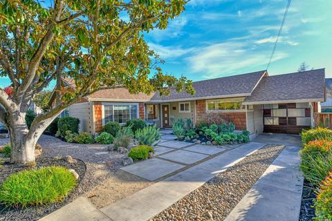 124 Montecito Blvd, Napa, CA 94559 photo 1