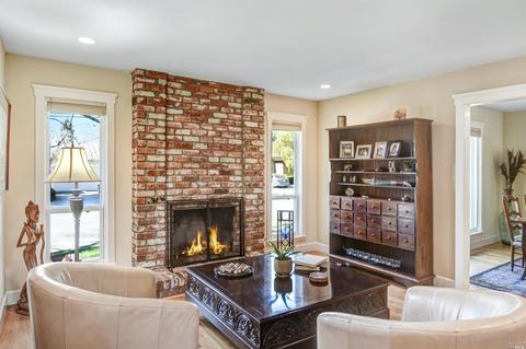 790 5th St E, Sonoma, CA 95476 photo 5