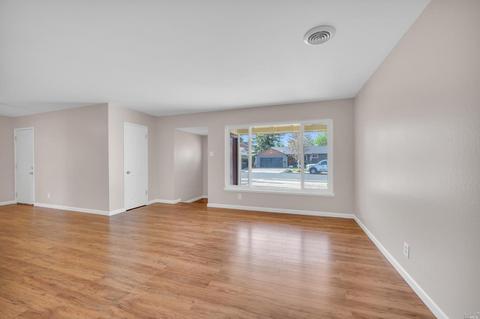 1106 Holmes Ave, Napa, CA 94559 photo 6
