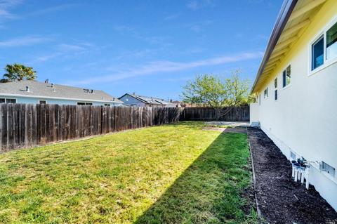 1106 Holmes Ave, Napa, CA 94559 photo 23
