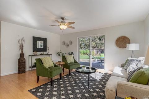 22 Queens Ct, Napa, CA 94558 photo 12