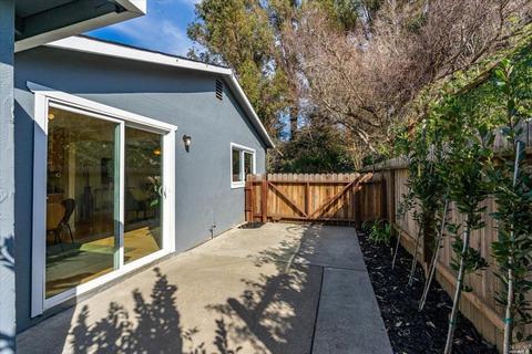 22 Queens Ct, Napa, CA 94558 photo 26