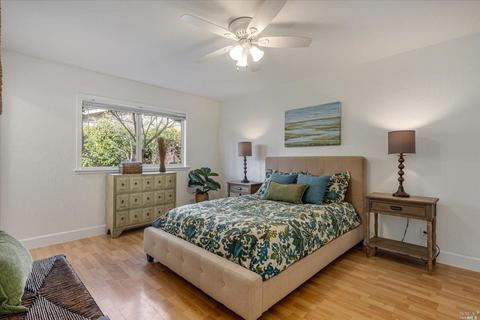 22 Queens Ct, Napa, CA 94558 photo 20