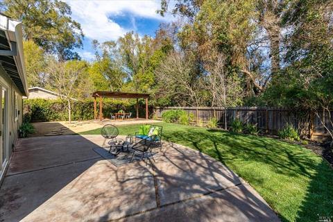 22 Queens Ct, Napa, CA 94558 photo 24