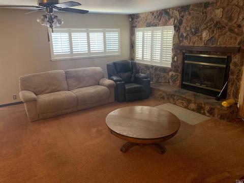 418 Pepper Dr, Vallejo, CA 94589 photo 3