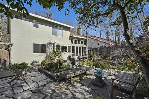 240 La Quinta Dr, Windsor, CA 95492 photo 35