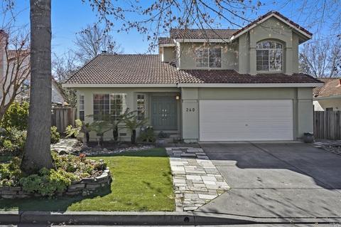 240 La Quinta Dr, Windsor, CA 95492 photo 1