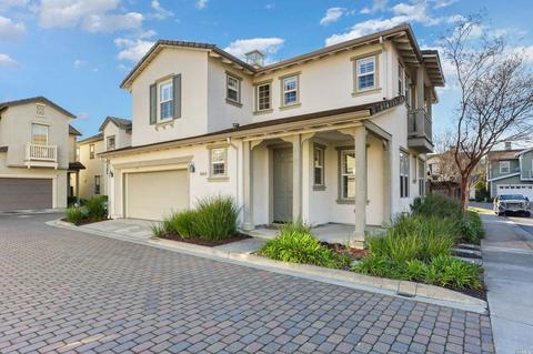 8069 Red Oak Ct, Vallejo, CA 94591 photo 1