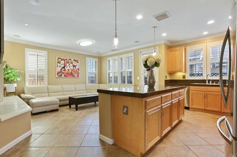 8069 Red Oak Ct, Vallejo, CA 94591 photo 18