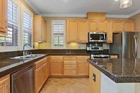 8069 Red Oak Ct, Vallejo, CA 94591 photo 14
