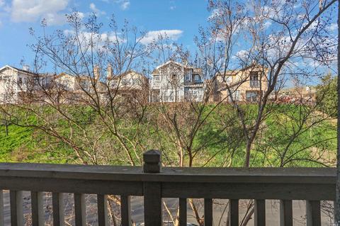 8069 Red Oak Ct, Vallejo, CA 94591 photo 29