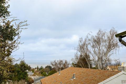121 Plov Way, Vallejo, CA 94590 photo 26