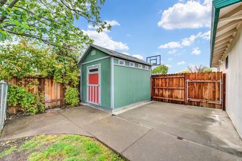 307 E Utah St, Fairfield, CA 94533 photo 63