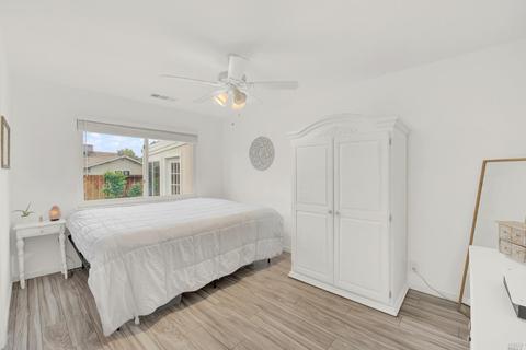 307 E Utah St, Fairfield, CA 94533 photo 39