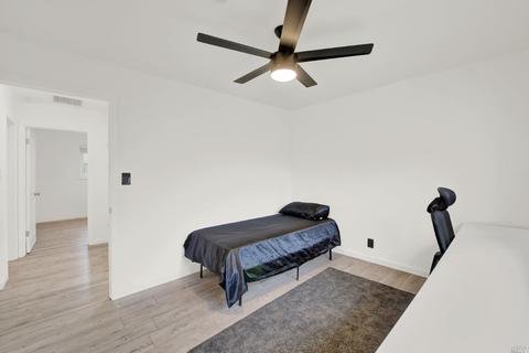307 E Utah St, Fairfield, CA 94533 photo 38