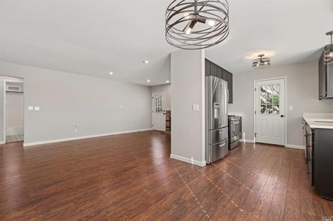 9580 Erika Dr, Windsor, CA 95492 photo 4