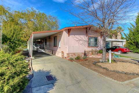 231 Regency Ct, Santa Rosa, CA 95401 photo 2