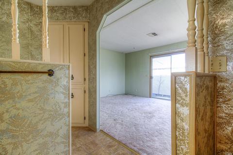 231 Regency Ct, Santa Rosa, CA 95401 photo 17