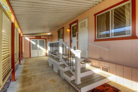 231 Regency Ct, Santa Rosa, CA 95401 photo 7