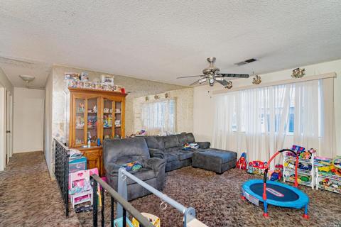 380 Atlantic Ave, Fairfield, CA 94533 photo 2
