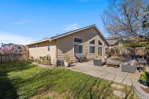 284 Honeydew Dr, Vallejo, CA 94591 photo 22