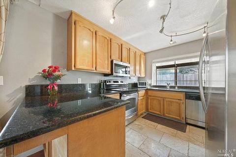 284 Honeydew Dr, Vallejo, CA 94591 photo 12