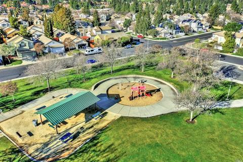 503 Edenderry Dr, Vacaville, CA 95688 photo 45