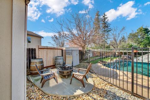 503 Edenderry Dr, Vacaville, CA 95688 photo 37