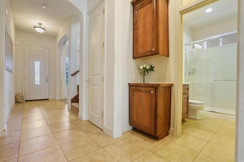 9411 Berkshire Ln, Vallejo, CA 94591 photo 11