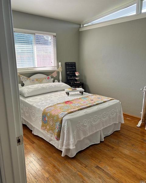 1345 Delwood St, Vallejo, CA 94591 photo 4