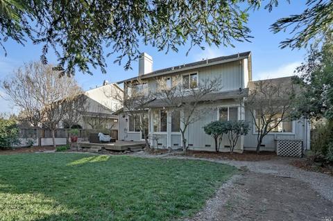 325 Alexis St, Windsor, CA 95492 photo 5