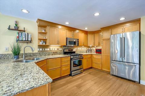 76 Flicker Dr, Novato, CA 94949 photo 11