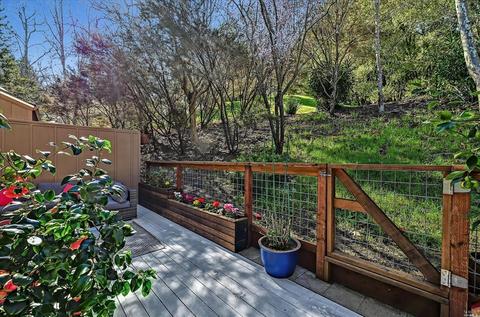 76 Flicker Dr, Novato, CA 94949 photo 20