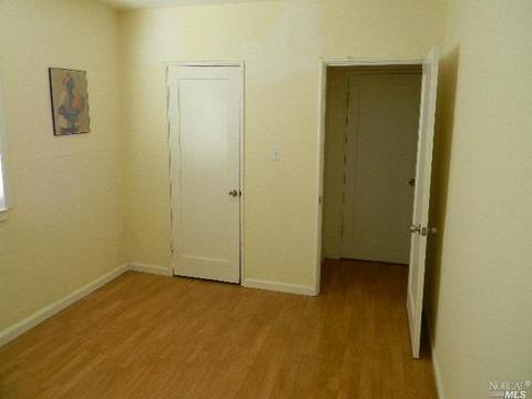 1127 Magazine St, Vallejo, CA 94591 photo 7