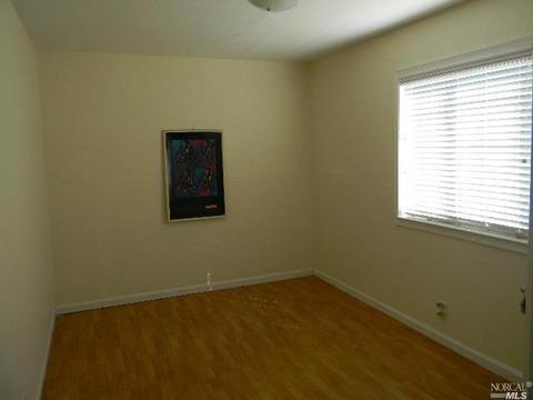1127 Magazine St, Vallejo, CA 94591 photo 6