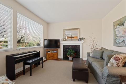 8709 Canyon Oak Dr, Windsor, CA 95492 photo 17