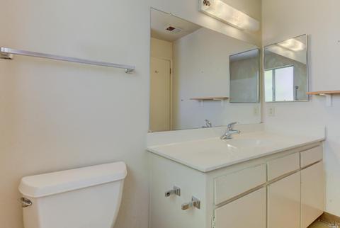 1320 Shea Ter, Vallejo, CA 94591 photo 24
