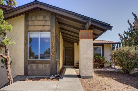 1320 Shea Ter, Vallejo, CA 94591 photo 2