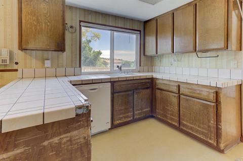 1320 Shea Ter, Vallejo, CA 94591 photo 9