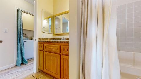 1267 Valley Oak Ct #E, Novato, CA 94947 photo 23