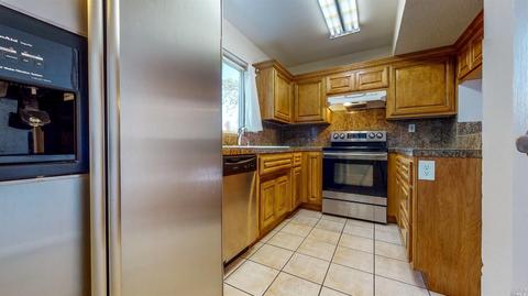 1267 Valley Oak Ct #E, Novato, CA 94947 photo 6