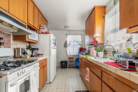 950 Dutton Ave, Santa Rosa, CA 95407 photo 8