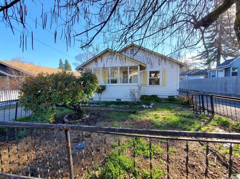 423 Coast St, Willits, CA 95490 photo 1