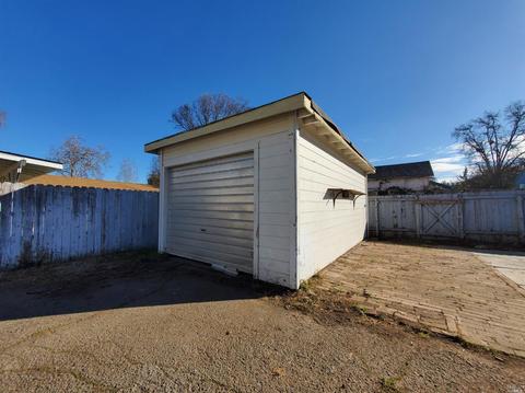 423 Coast St, Willits, CA 95490 photo 23