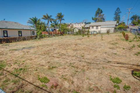 420 Lemon St, Vallejo, CA 94590 photo 3